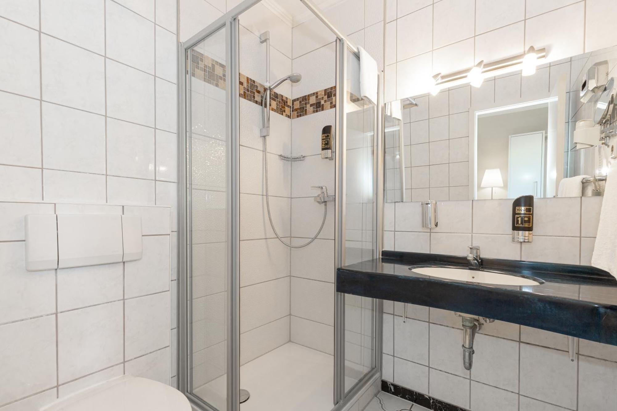 Hotel Klaus Stoertebeker Ralswiek Ngoại thất bức ảnh